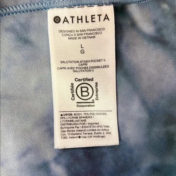 ATHLETA 🩵💙 Salutation Stash Pocket II Capri - Picture 7 of 8